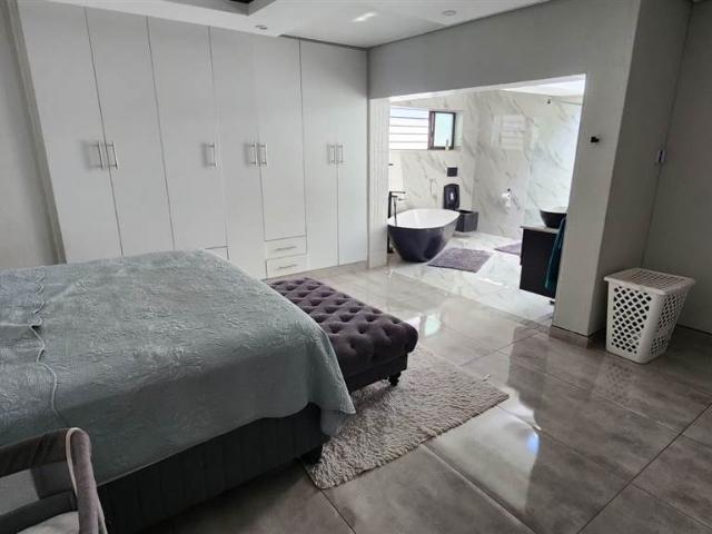 4 Bedroom House in Doornpoort and surrounds