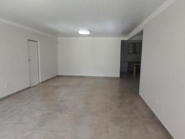 4 Bedroom House in Dormehlsdrift