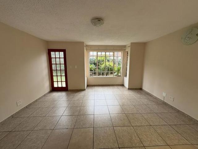 4 Bedroom House in Dayanglen