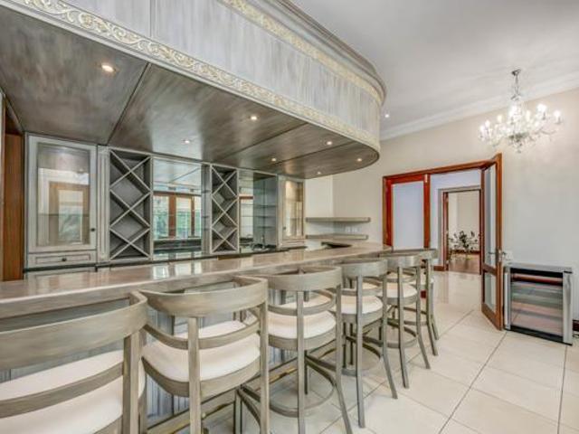 4 Bedroom House in Dainfern