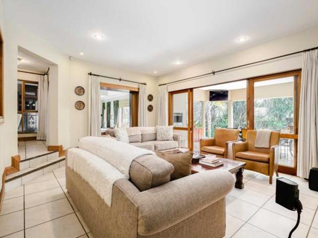 4 Bedroom House in Dainfern Golf Estate