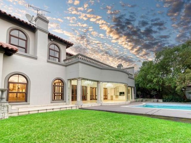 4 Bedroom House in Dainfern Golf Estate