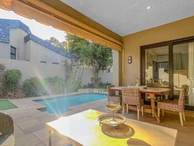 4 Bedroom House in Dainfern Golf Estate
