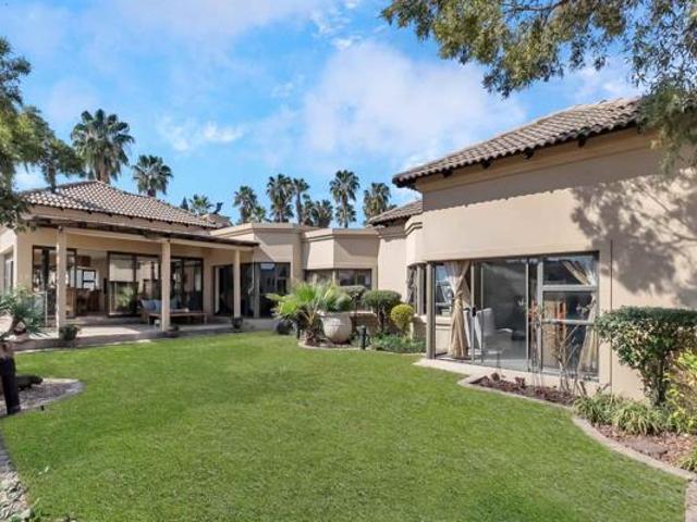 4 Bedroom House in Dainfern Ridge