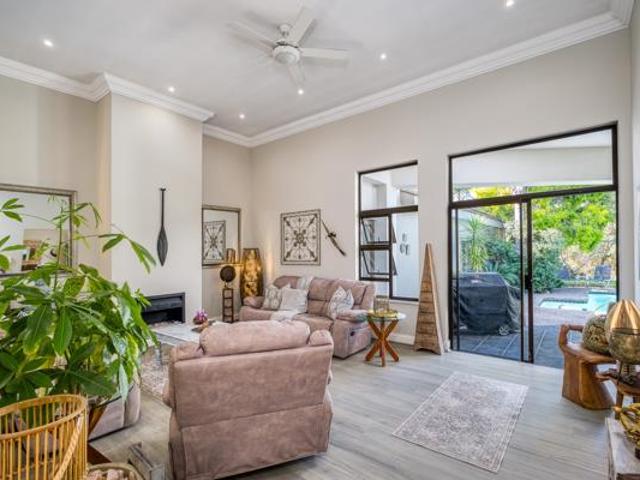 4 Bedroom House in Dainfern Valley