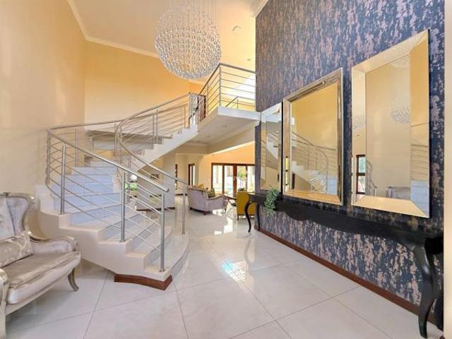4 Bedroom House in Dainfern Valley