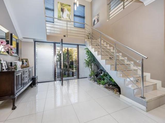 4 Bedroom House in De Tijger
