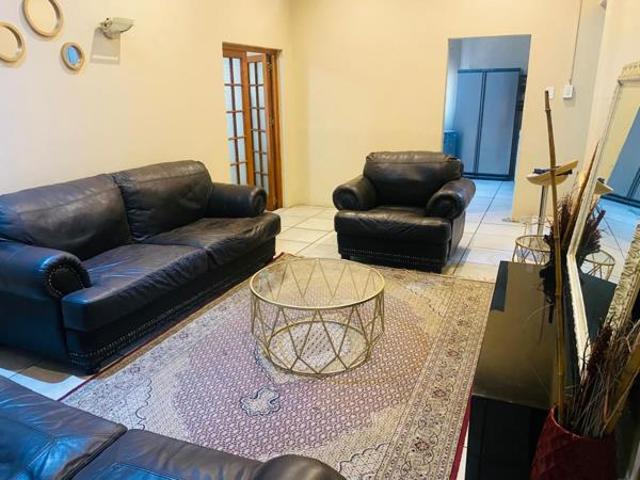 4 Bedroom House in Del Judor