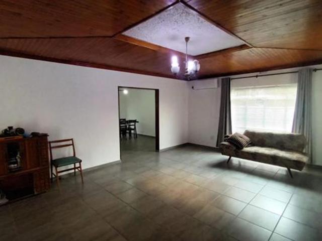 4 Bedroom House in Del Judor