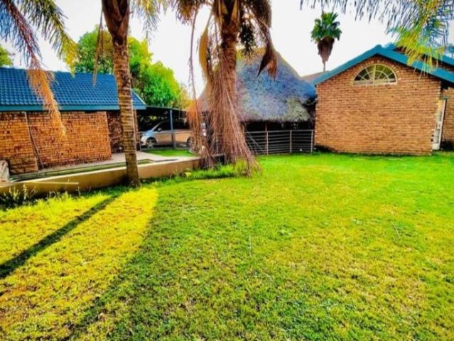 4 Bedroom House in Del Judor