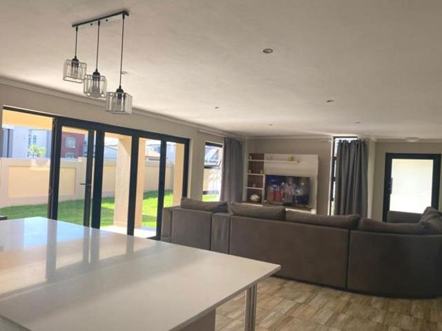 4 Bedroom House in Derdepoort