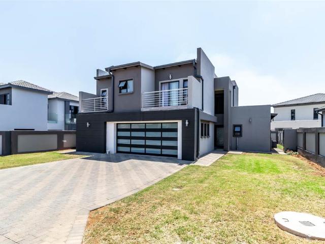 4 Bedroom House in Derdepoort
