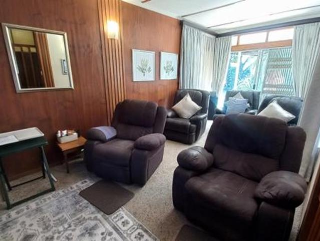 4 Bedroom House in Die Heuwel
