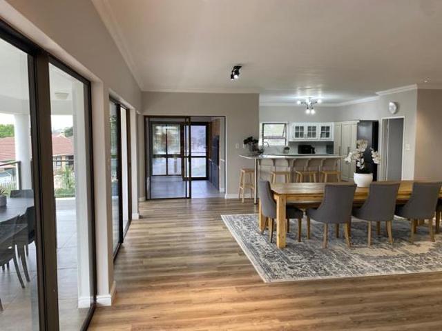 4 Bedroom House in Die Wingerd