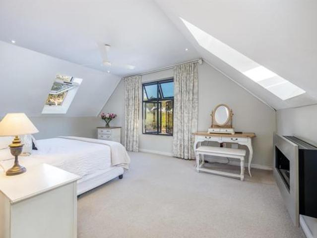 4 Bedroom House in Diemersfontein Wine and Country Estate
