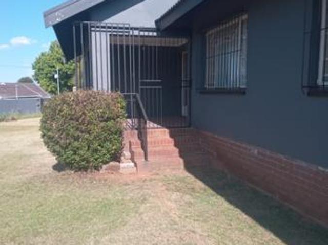 4 Bedroom House in Duvha Park