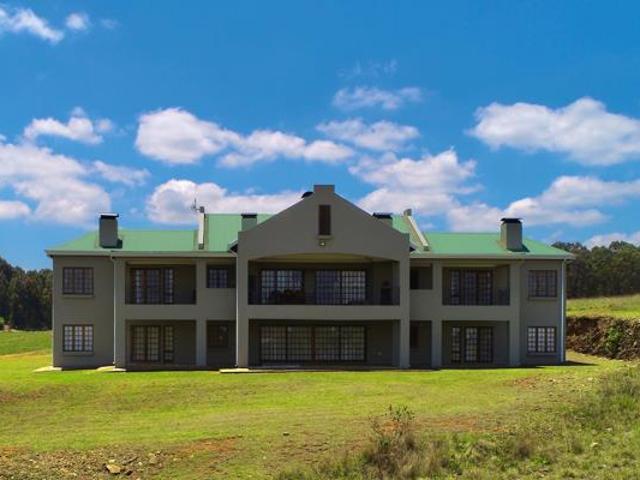 4 Bedroom House in Dullstroom