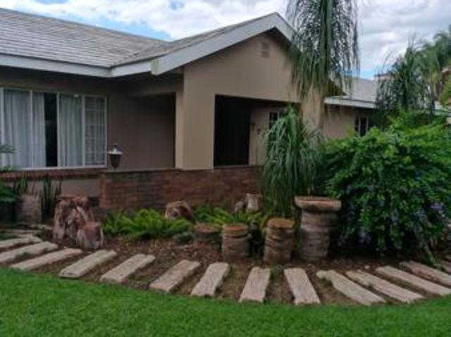 4 Bedroom House in Dundee
