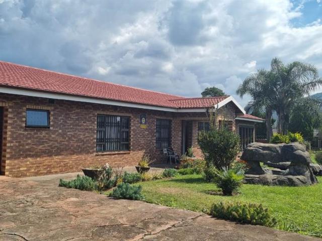 4 Bedroom House in Dundee