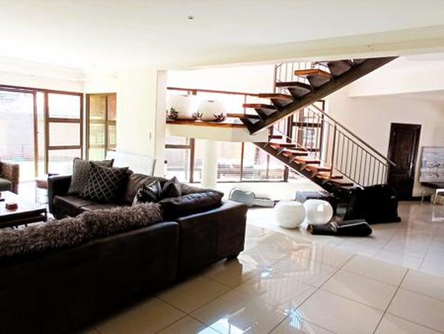 4 Bedroom House in Emfuleni Golf Estate