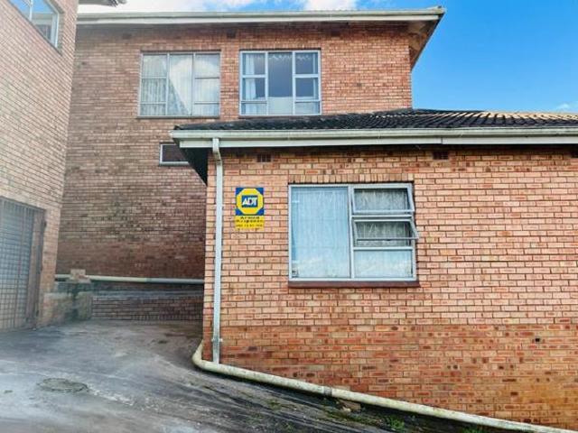 4 Bedroom House in Eastwood