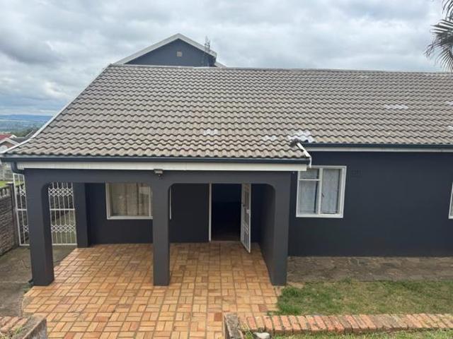 4 Bedroom House in Eastwood