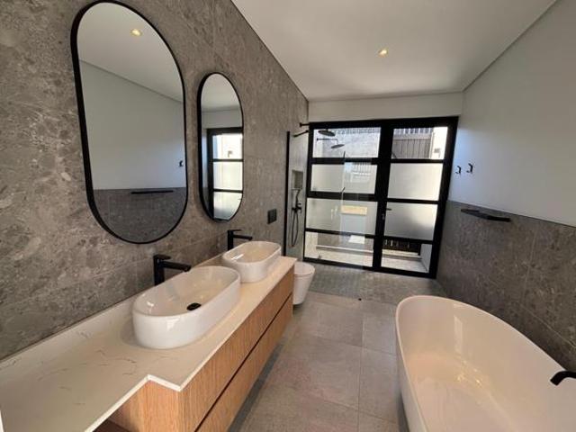 4 Bedroom House in Elaleni Coastal Forest Estate