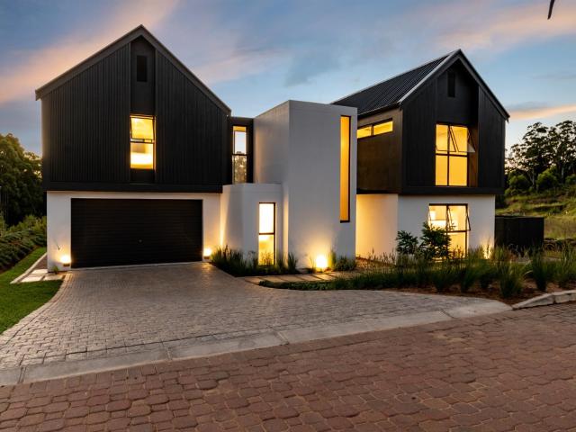 4 Bedroom House in Elaleni Coastal Forest Estate