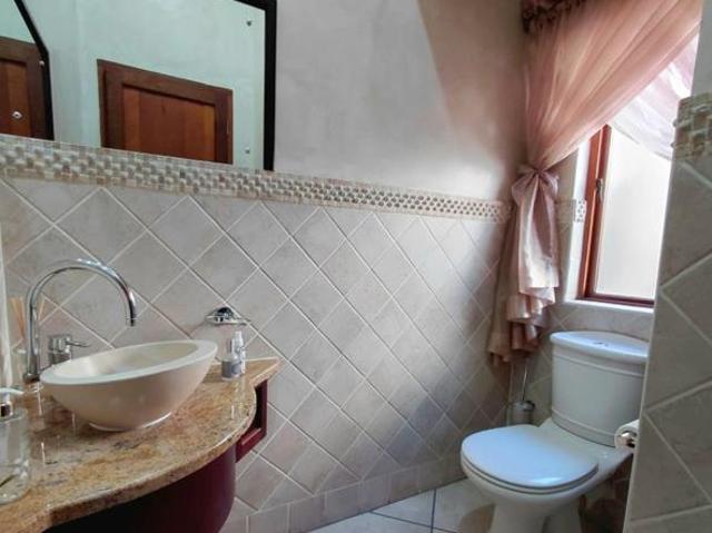 4 Bedroom House in Eldo Glen