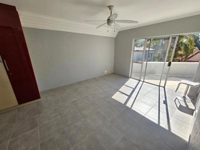 4 Bedroom House in Eldoraigne