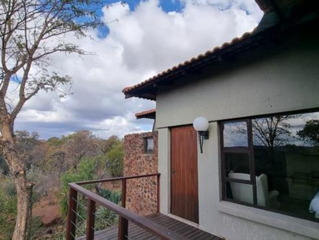 4 Bedroom House in Elements Private Golf Estate