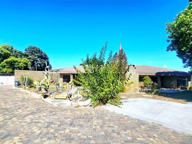 4 Bedroom House in Elim