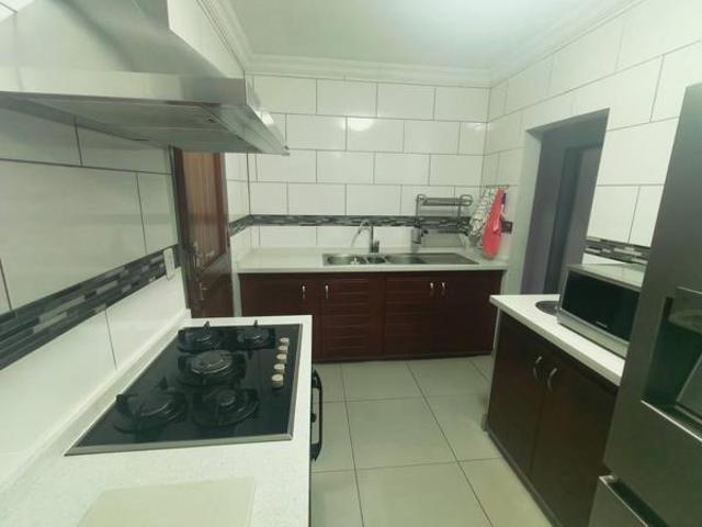 4 Bedroom House in Erasmuskloof