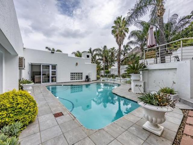 4 Bedroom House in Erasmuskloof