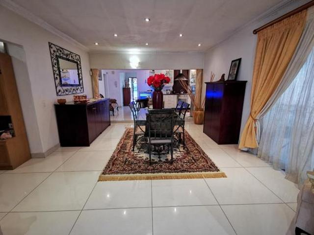 4 Bedroom House in Erasmia