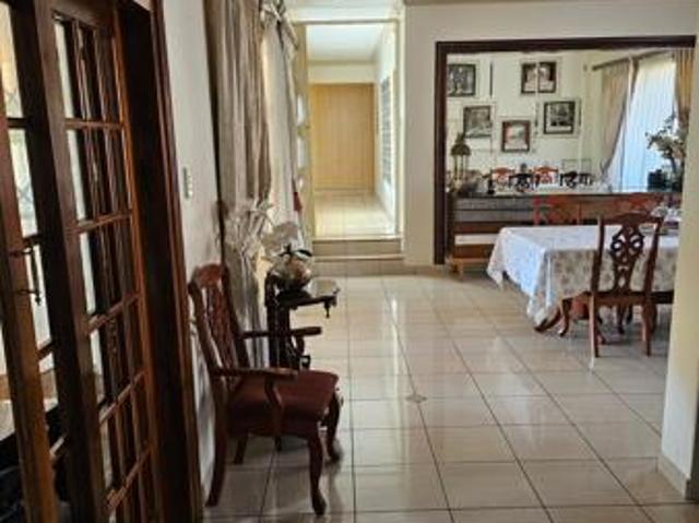4 Bedroom House in Erasmia