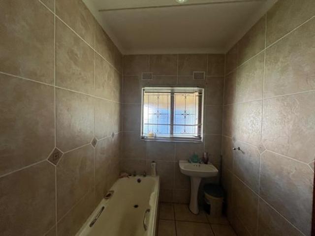 4 Bedroom House in Esikhawini