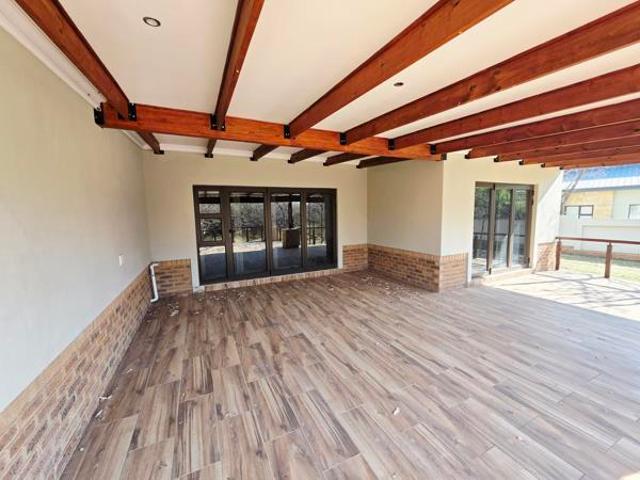 4 Bedroom House in Euphoria Golf Estate