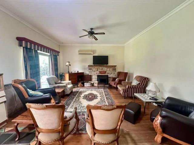 4 Bedroom House in Eureka