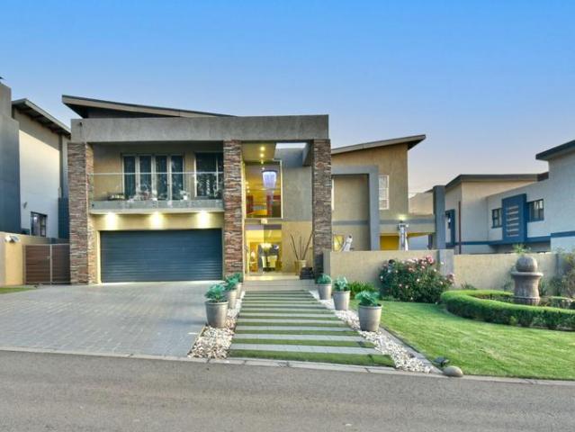 4 Bedroom House in Eye Of Africa Estate