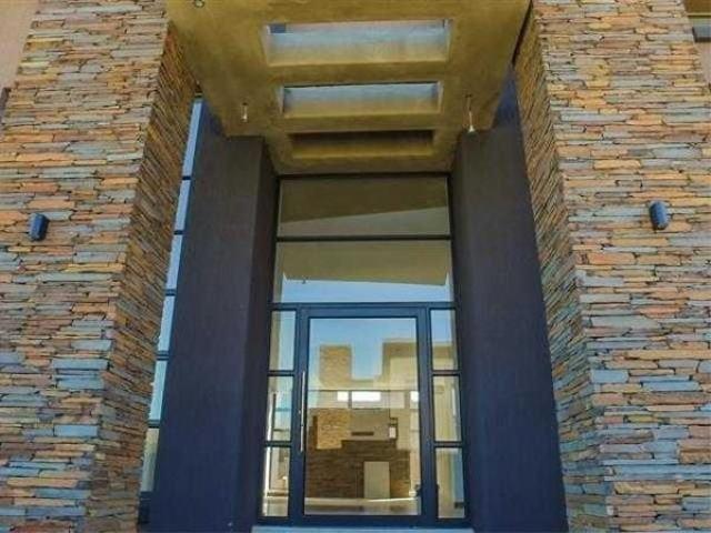4 Bedroom House in Eye of Africa Estate