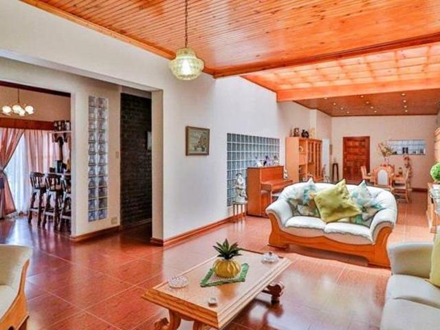 7 Bedroom House in Eye of Africa Estate