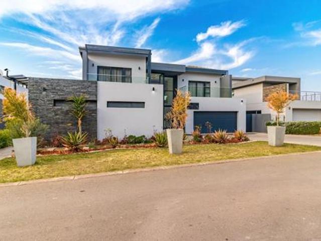 4 Bedroom House in Eye of Africa Estate