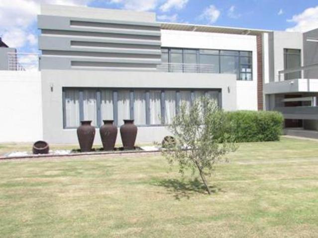 4 Bedroom House in Eye of Africa Estate