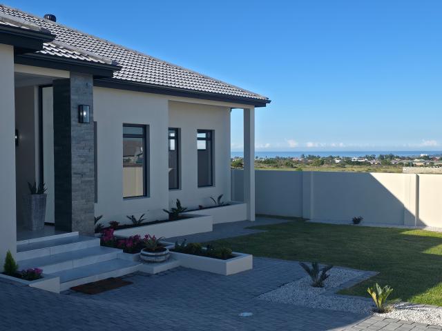 4 Bedroom House in Fountains Estate