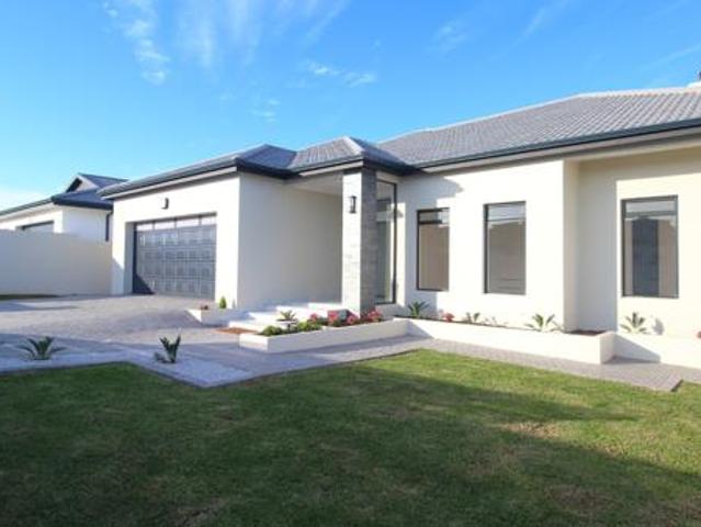 4 Bedroom House in Fountains Estate