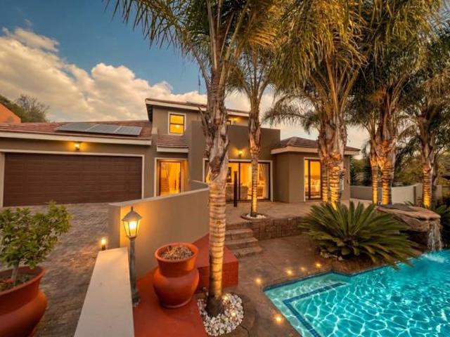 4 Bedroom House in Fourways