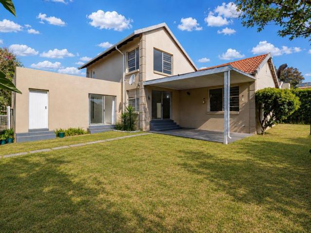 4 Bedroom House in Fourways