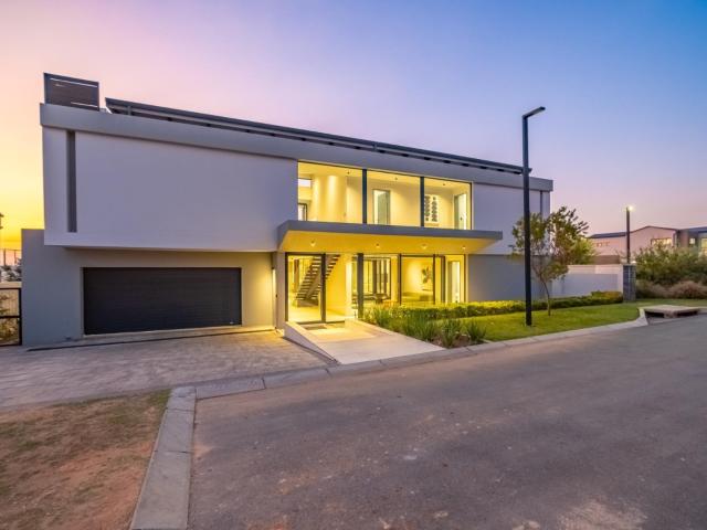 4 Bedroom House in Fourways