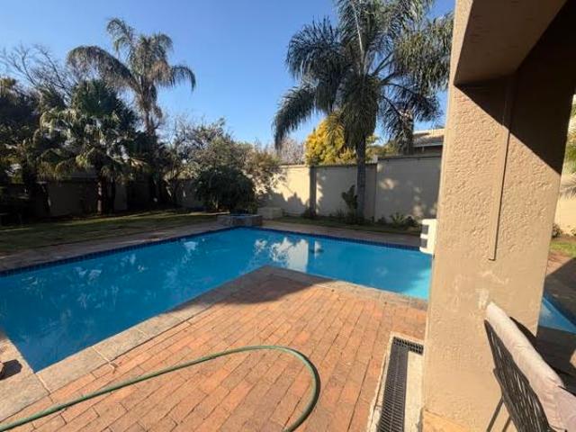 4 Bedroom House in Fourways Gardens